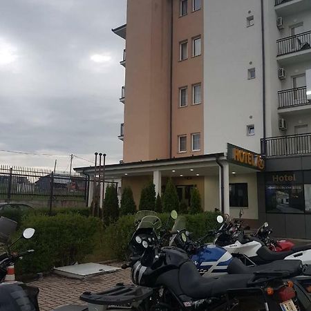 Hotel Rio Pristina Eksteriør bilde