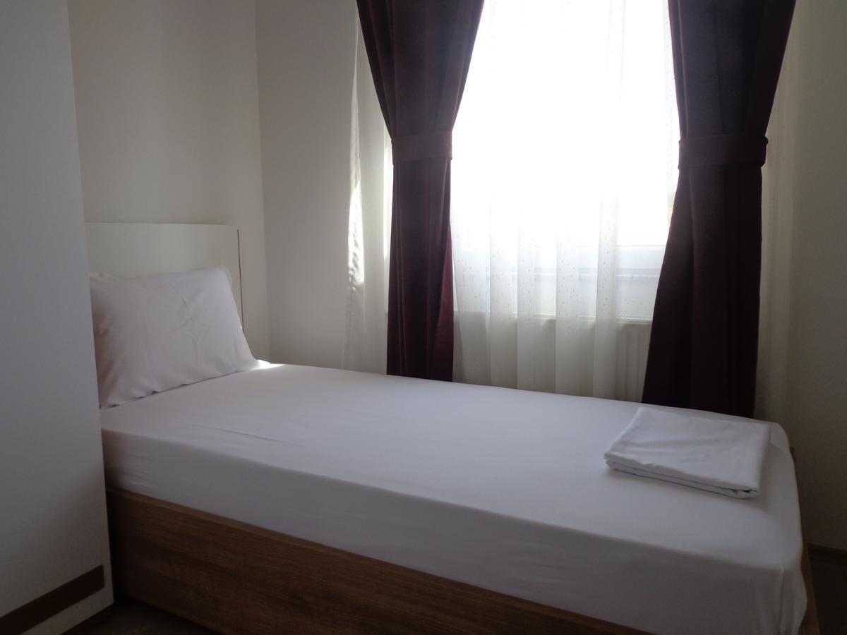 Hotel Rio Pristina Eksteriør bilde