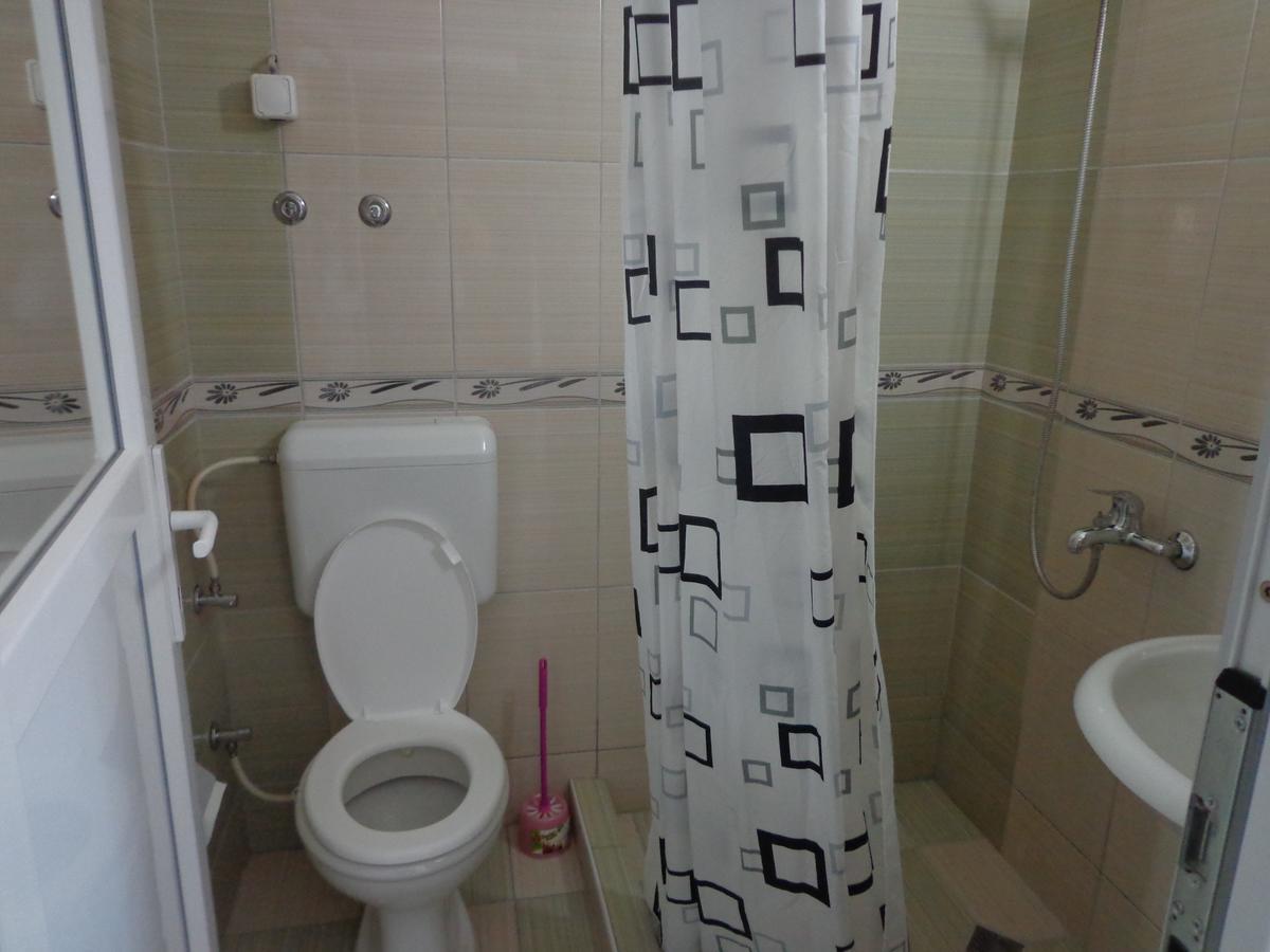 Hotel Rio Pristina Eksteriør bilde