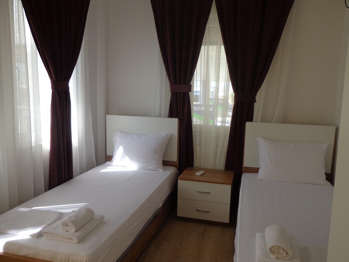 Hotel Rio Pristina Eksteriør bilde