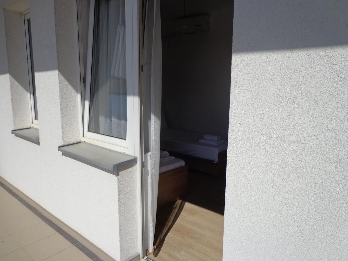 Hotel Rio Pristina Eksteriør bilde