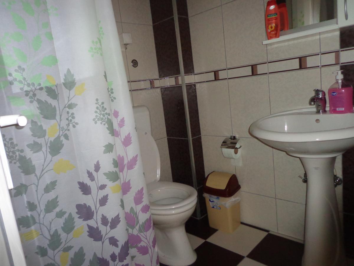 Hotel Rio Pristina Eksteriør bilde