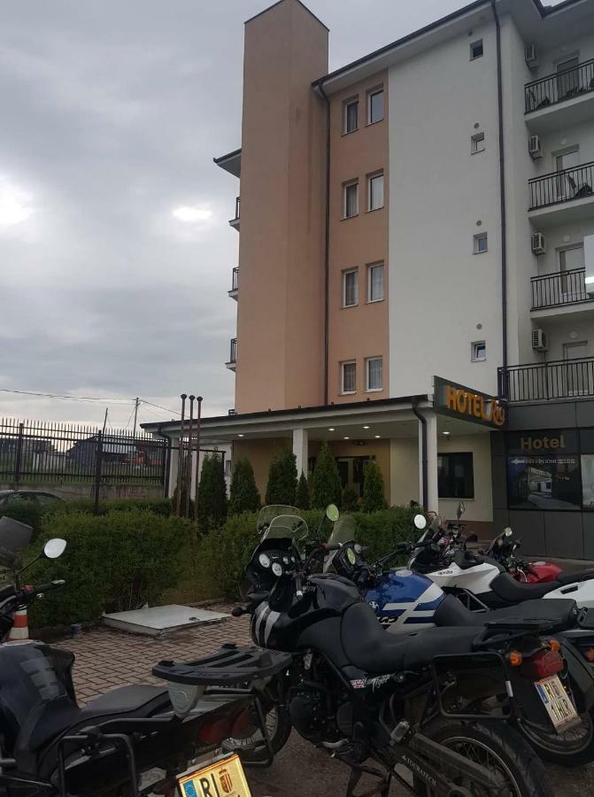 Hotel Rio Pristina Eksteriør bilde